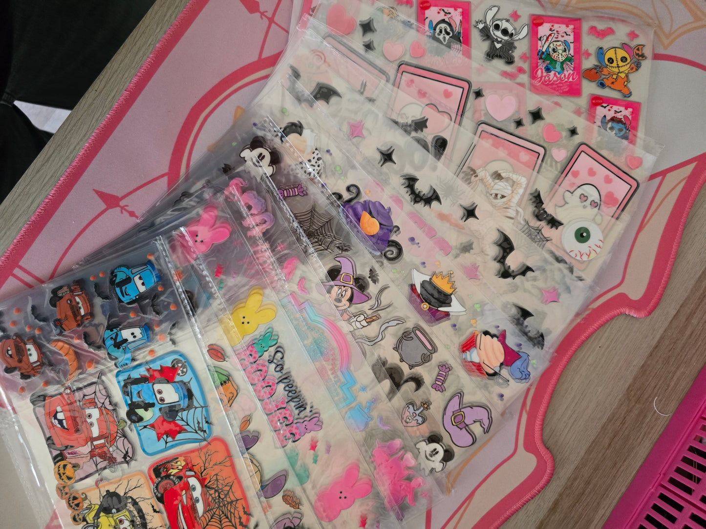 Pick Your 25 UV DTF Wraps – Live on TikTok!